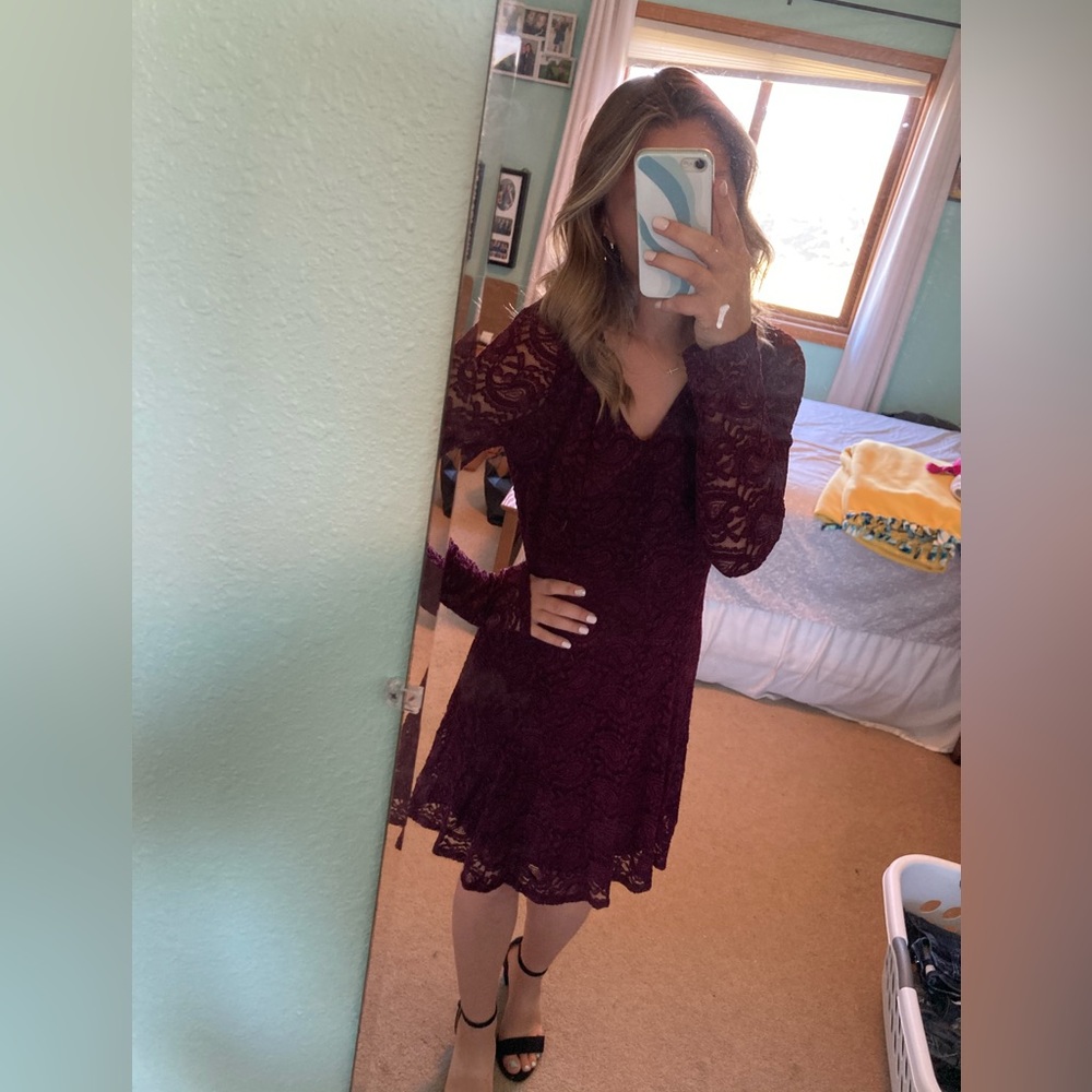 Dark red-purple long sleeve dress